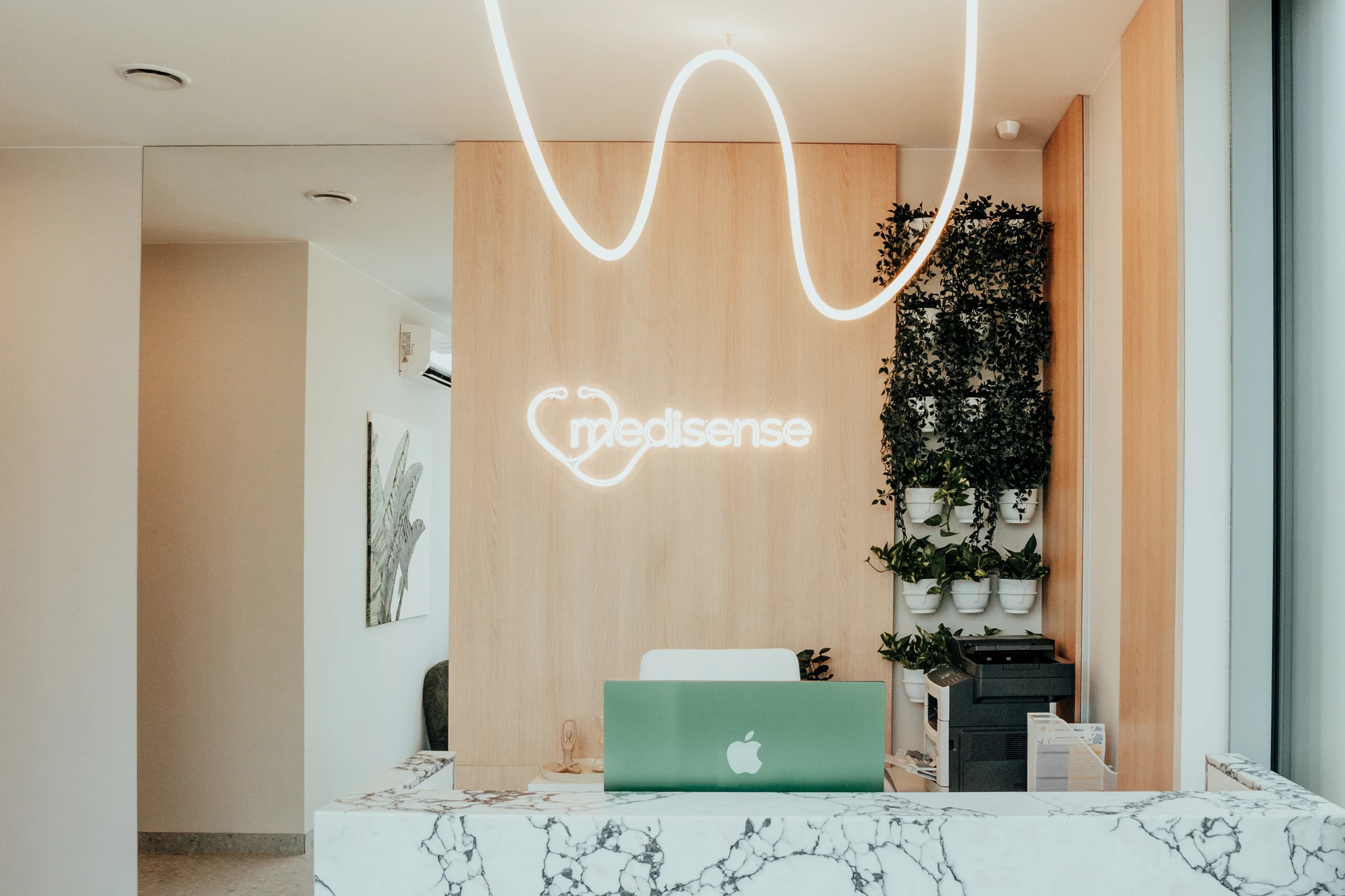MEDISENSE MEDICAL - Holistycznie. Profesjonalnie. Dla Ciebie.